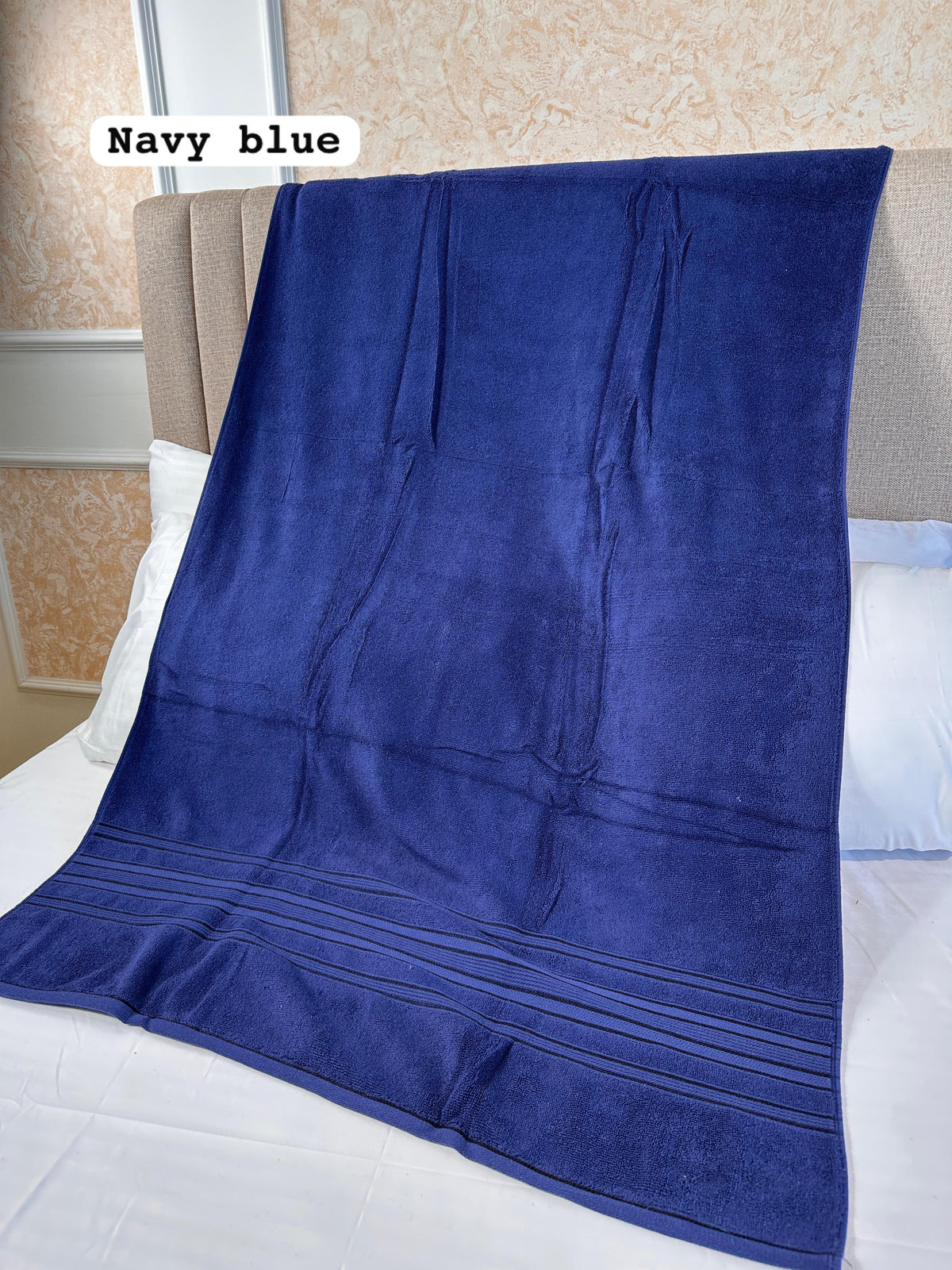 Premium 100% Cotton Jacquard Towels | 550GSM Lint-Free